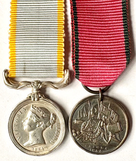 Miniature Medals Old Silver Crimea and Turkish Crimea (British issue) Medals