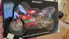 Minichamps 1/6 Scale 062 011221 - Ducati 996R T. Bayliss WSB 2001 World Champion