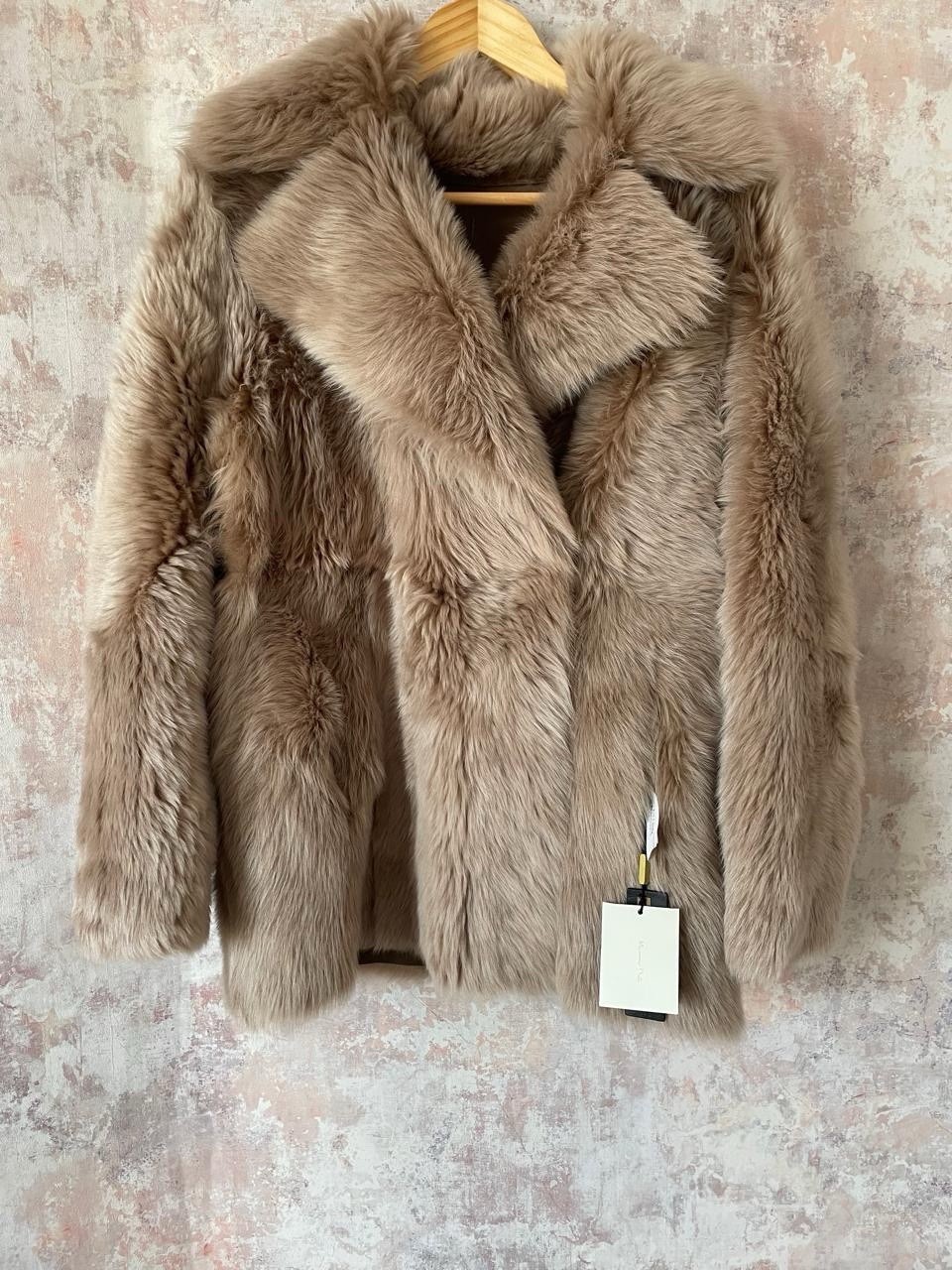 MASSIMO DUTTI GENUINE MONGOLIAN LAMB FUR COAT LIGHT BEIGE SIZE S BNWT image 3