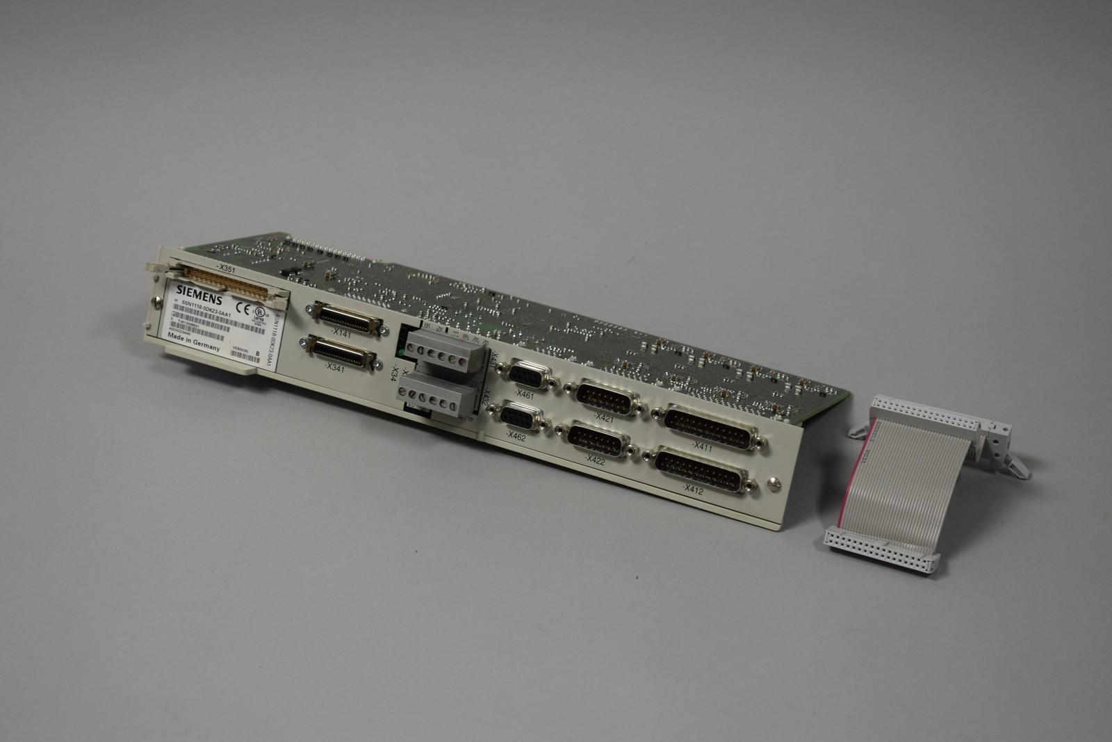 SIEMENS 6SN1118-0DK23-0AA1 Contrôle CNC Simodrive 611 Reconditionné