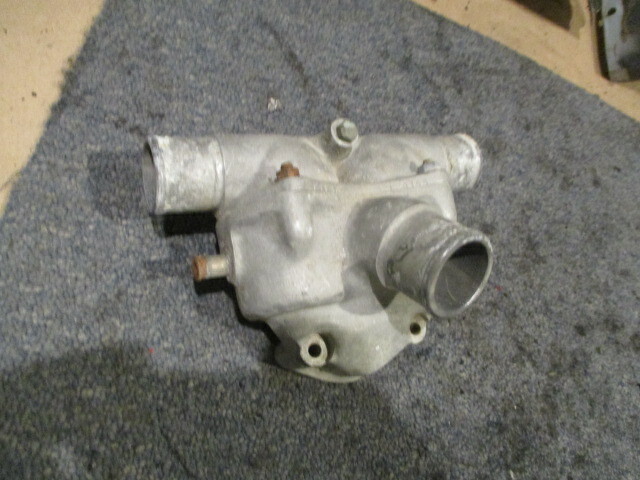Ferrari 512 TR - M, Testarossa - Thermostat Body  - P/N 124145