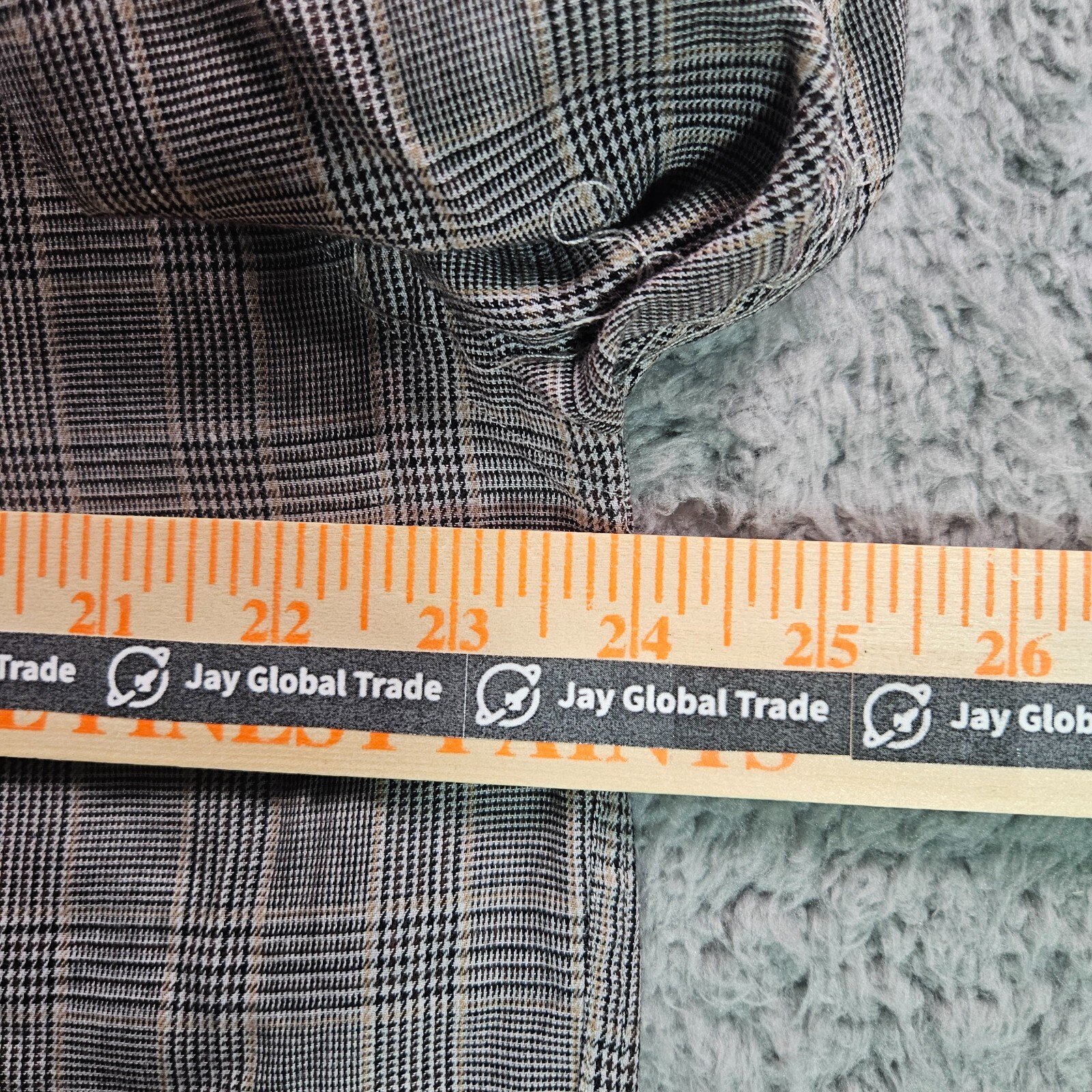 Lot of 2 -16 16.5 Van Heusen Dress Shirt Button Up Long Sleeve - Striped & Plaid thumbnail 16