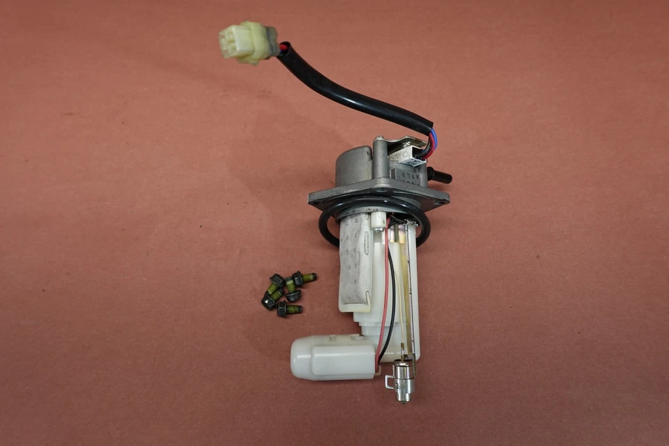 KAWASAKI ER650 ER-6N 2009-2011 BOMBA DE COMBUSTIBLE GASOLINA UNIDAD EMISORA Foto 2 de 4