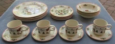 Set for Four, 20 Pcs JAMESTOWN CHINA The Joy of Christmas Stoneware Dinnerware