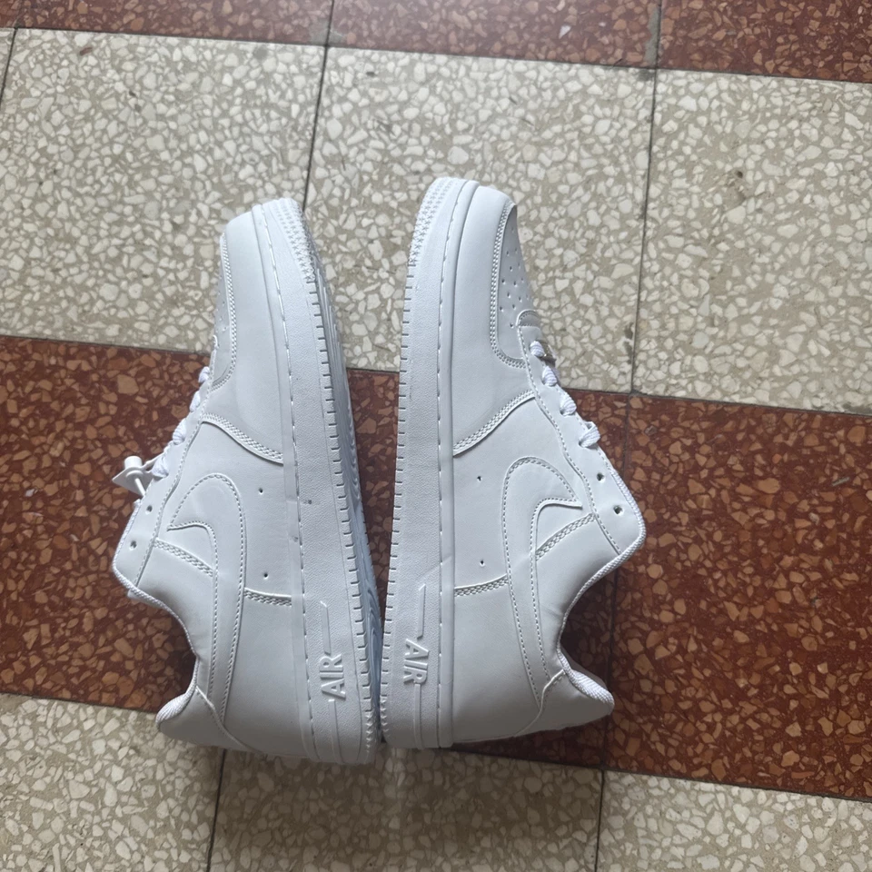 Nike Air Force 1 '07 Sneakers da Uomo - White/White, EU 40, foto 4 di 5