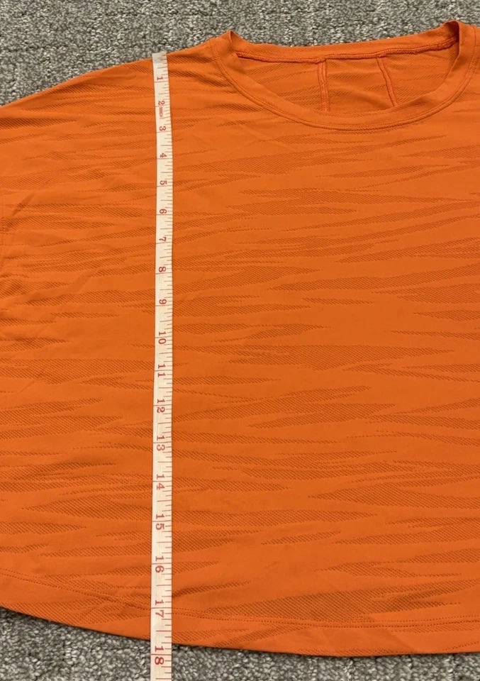 Camisa Lululemon Muscle Love Manga Larga Recortada Malla Tigre Cálida Coral Naranja Foto 4 de 4