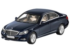 Kyosho Mercedes-Benz E-Class Sedan W212 Cabansite Blue 2013 1/43 Collector's