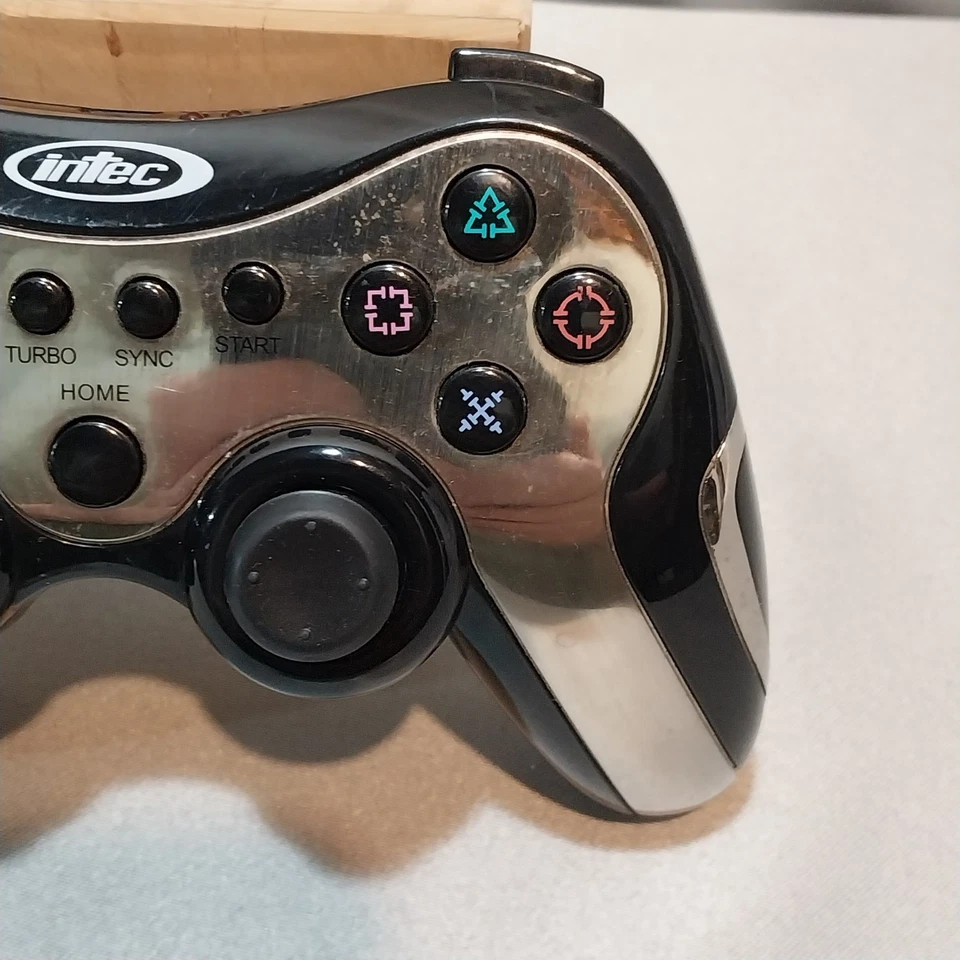 Intec Turbo Shock lll Wireless Controller Playstation 3 (Ps3) Parts Only - Image 4 of 4