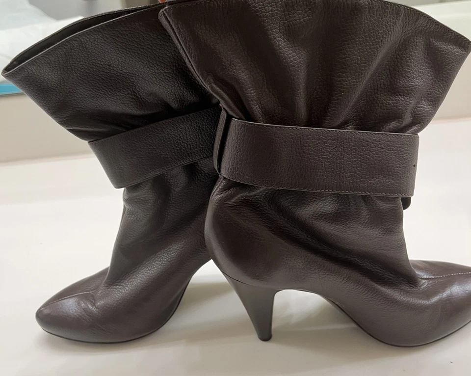 Jessica Simpson Brown Leather Boots, 4” Heel, Buckle, Adjustable Strap Pre-owned - Image 2 of 4