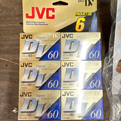 JVC Mini DV Digital Video Cassette DV 60 60 min 6-Pack DVM60ME