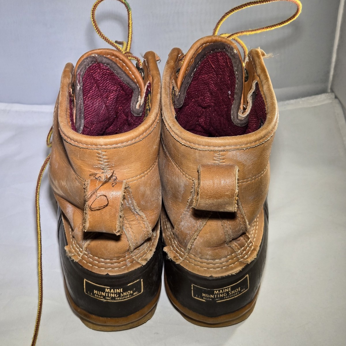 Vintage LL Bean Duck Boots Weathered Leather Mens 9 Gore Tex  display picture 2