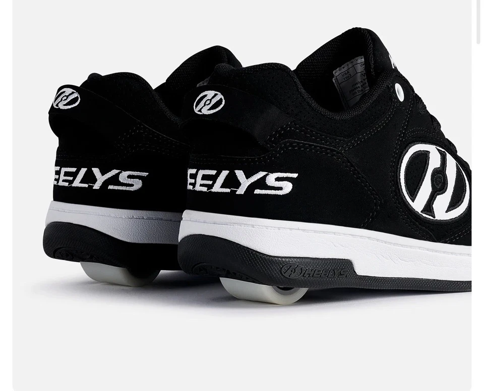 Heelys Voyager HE100713H Wheeled Shoes Black/White Adult UK Size 12 NEW - Image 2 of 4