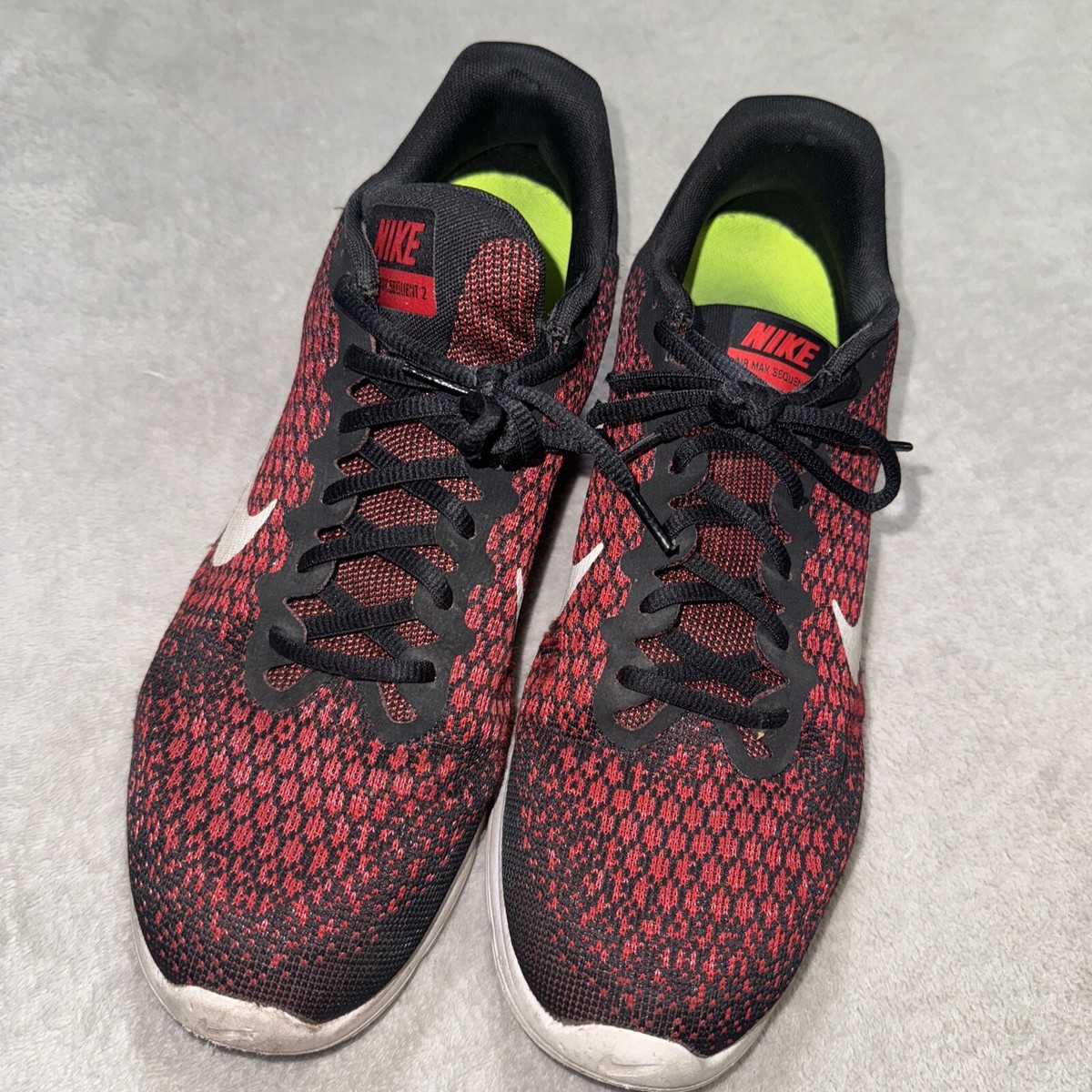 Nike Air Max Sequent Men's running shoes Size US Red/Black Used