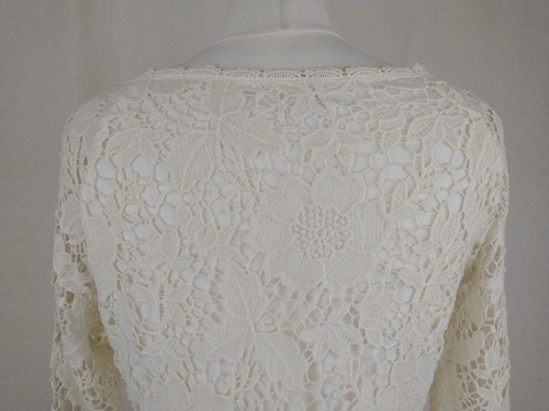 Velvet by Graham & Spencer Blumenmuster Spitze Midi Kleid Größe Medium creme & weiß - Bild 8 von 13