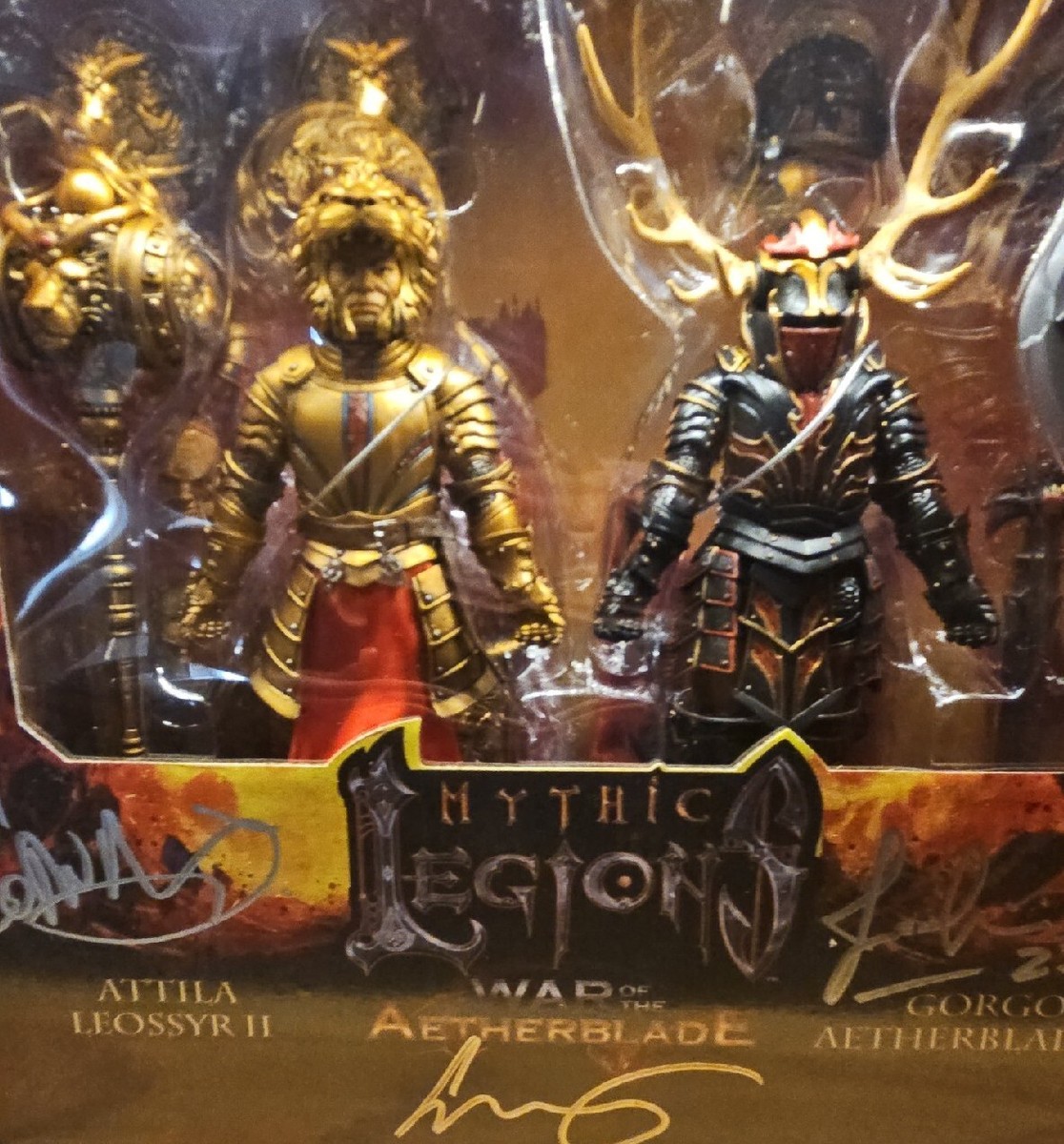 mythic legions War Of The Aetherblade Gorgo Attila Two Pack Signed