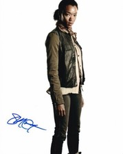 SONEQUA MARTIN-GREEN signed Autogramm 20x25cm WALKING DEAD in Person autograph