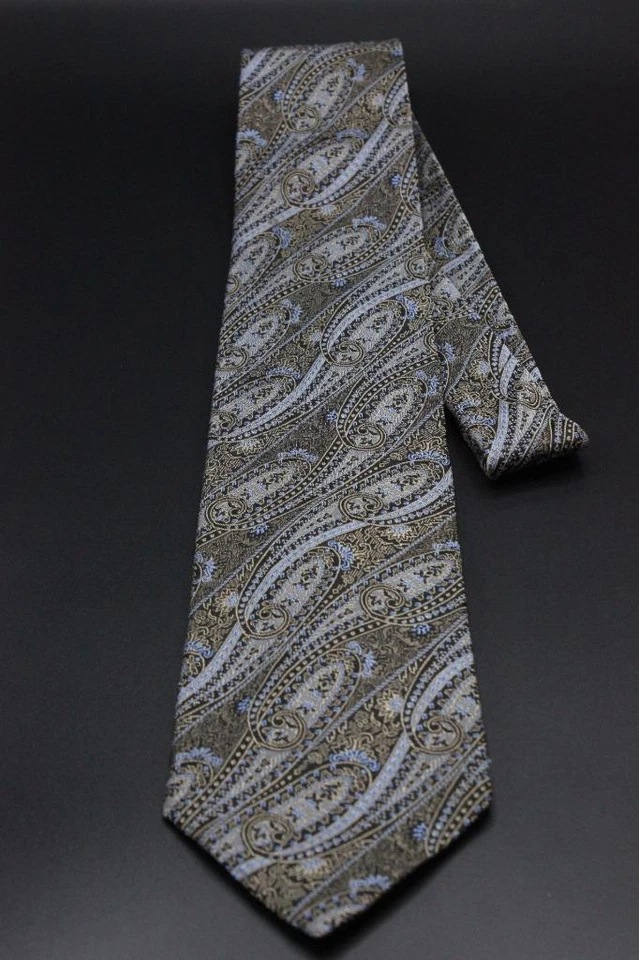 Corbata de seda XMI. Marrón con cachemira negra y azul Foto 2 de 4