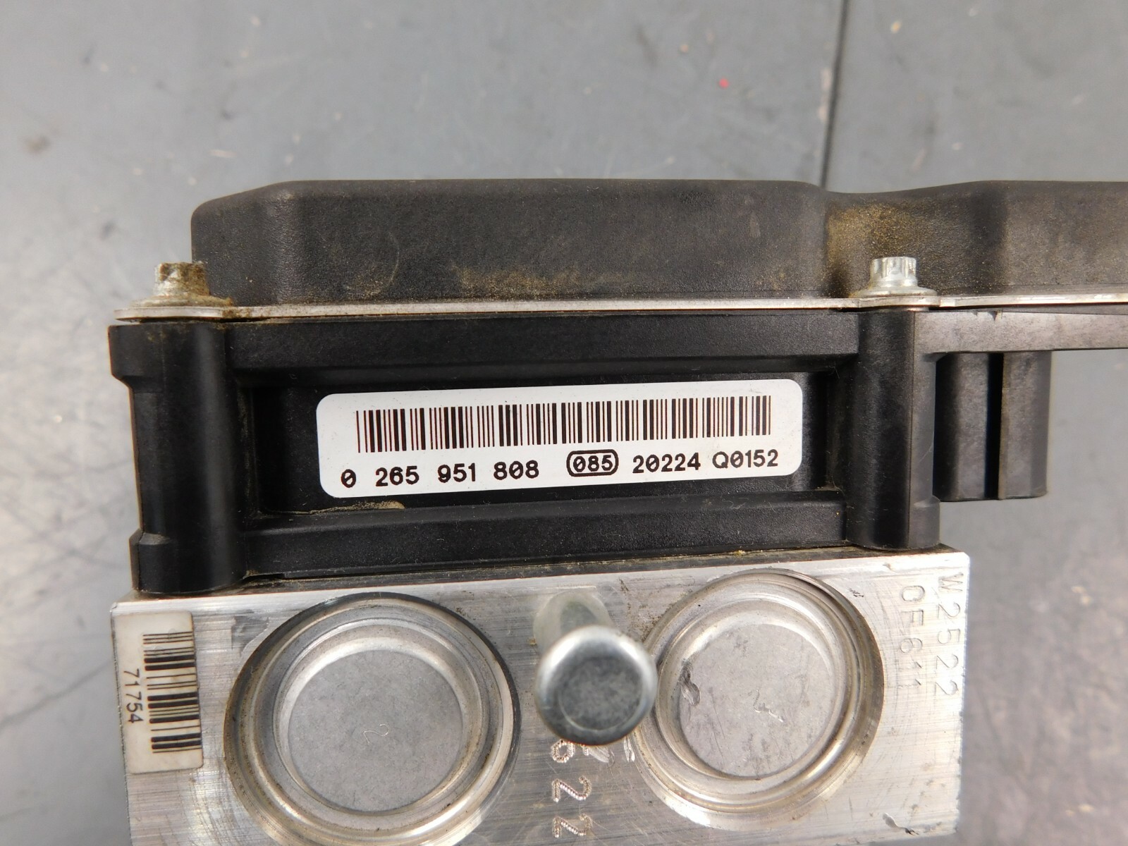 2012 11 - 19 Maserati GranTurismo MC ABS Brake Pump Module #4987 F7