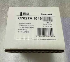 One Honeywell C7027A1049 C7027A-1049 Flame Detector Sensor Expedited Shipping