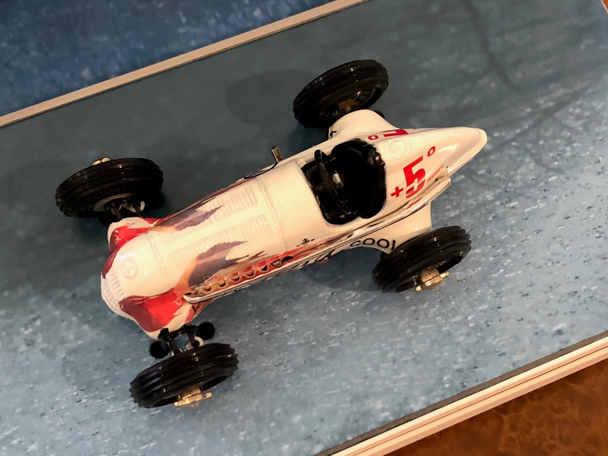 Schuco Studio I | ART - Vivienne Westwood | Mercedes-Benz W125 F1