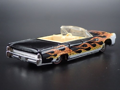 Modelo De Coche A Escala 1:64 Lincoln Continental Convertible Negro Raro 1964 - Imagen 5 de 7