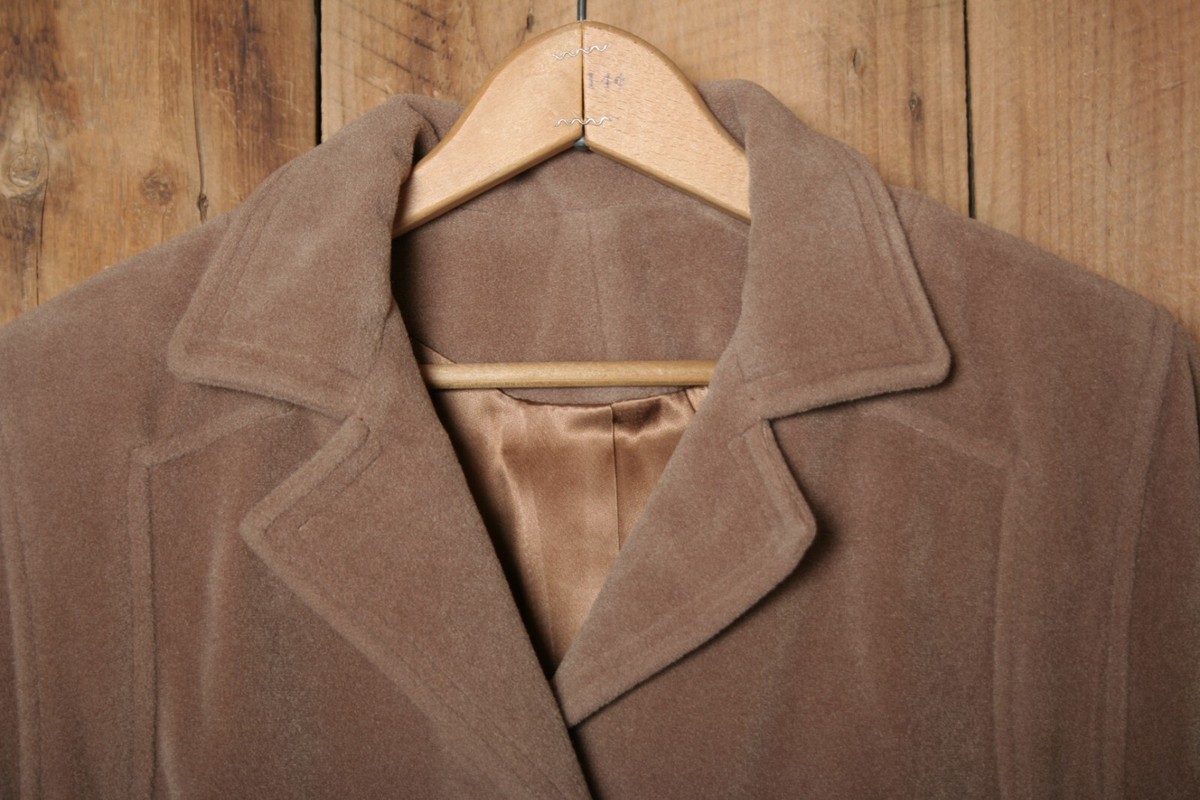 Vintage ELEGANT FASHIONS Camel Brown Kashmiraj Velour Belted