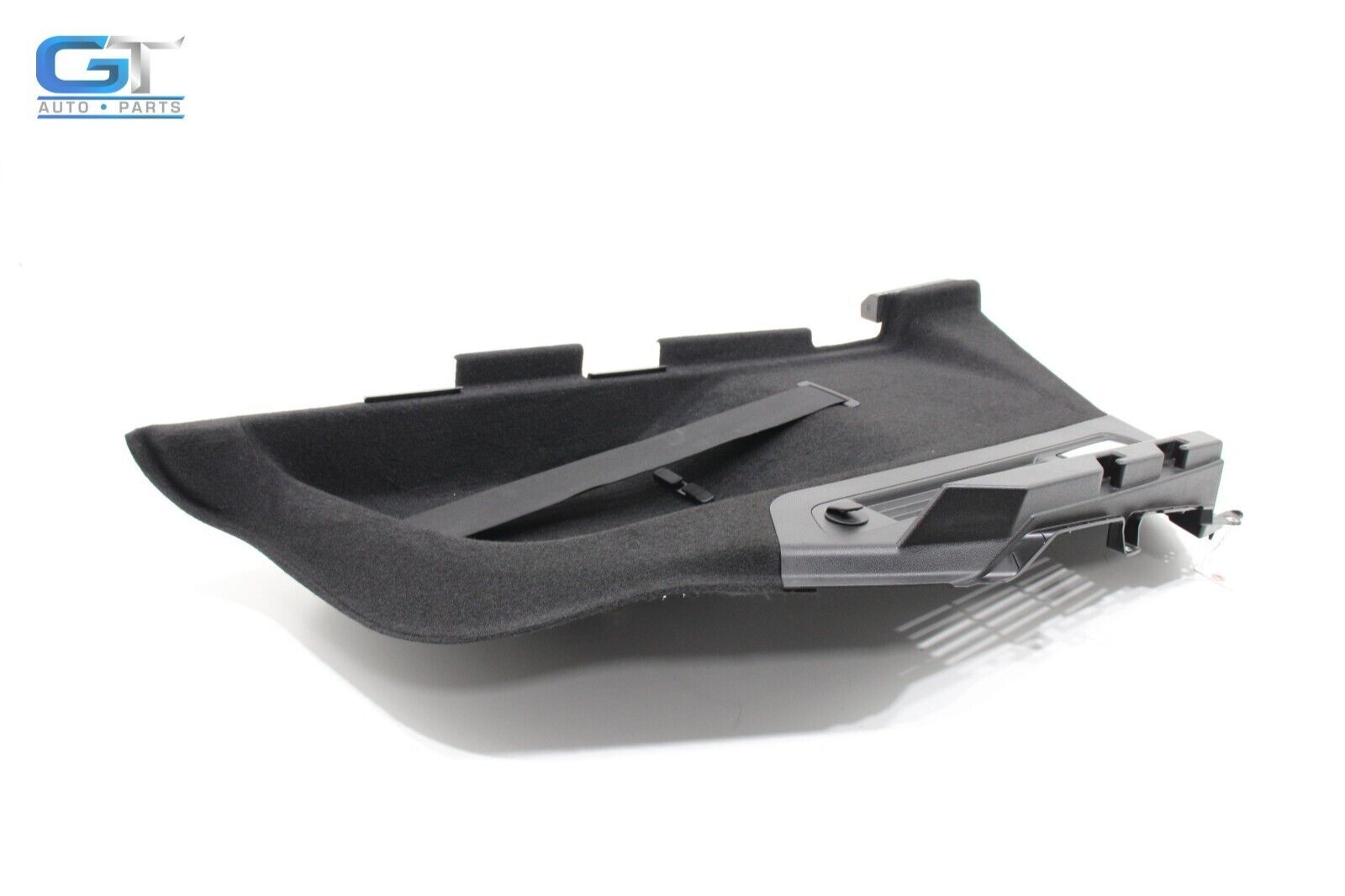2017 - 2020 MASERATI LEVANTE TRUNK RIGHT SIDE QUARTER TRIM COVER PANEL OEM