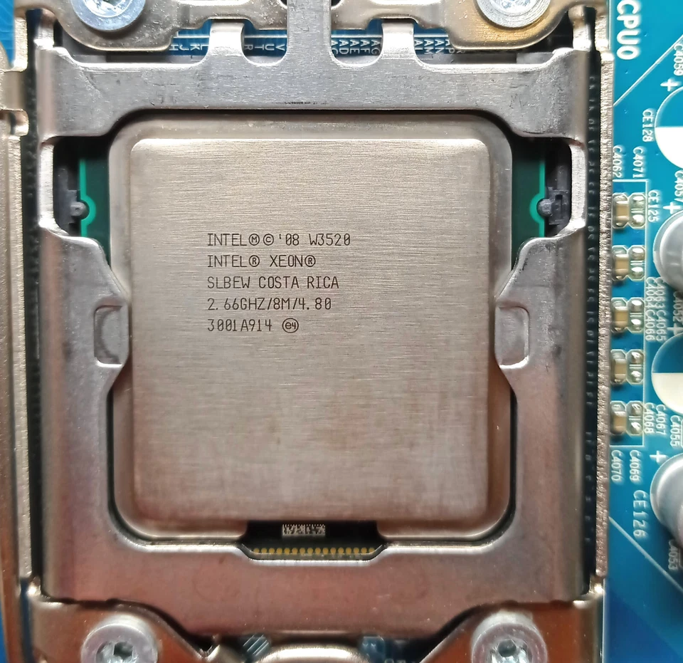 As #586766-002 Motherboard HP - CPU Intel Xeon W3520 -ram 8GB - Socket LGA 1366 - Image 3 of 4