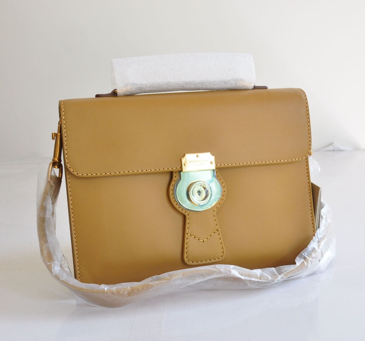 s-l1200.jpg s-l1200.jpg