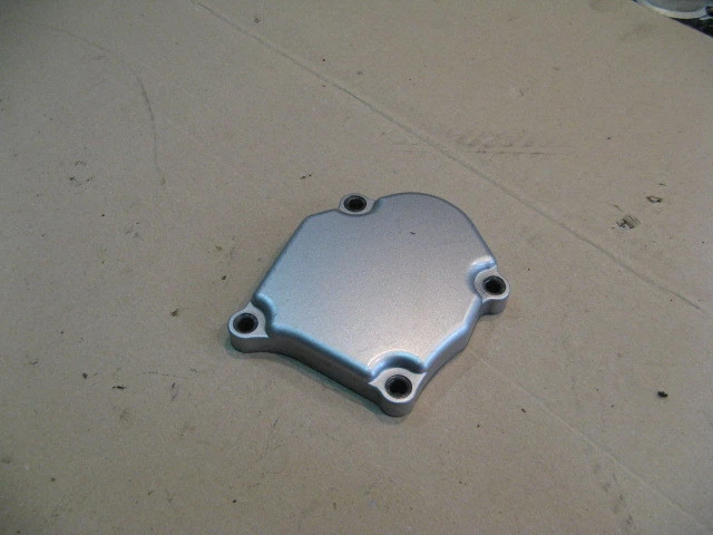 Cache pompe à huile pour Yamaha 125 TDR modèle 4FU / 5AE / 3XD - Photo 1/1