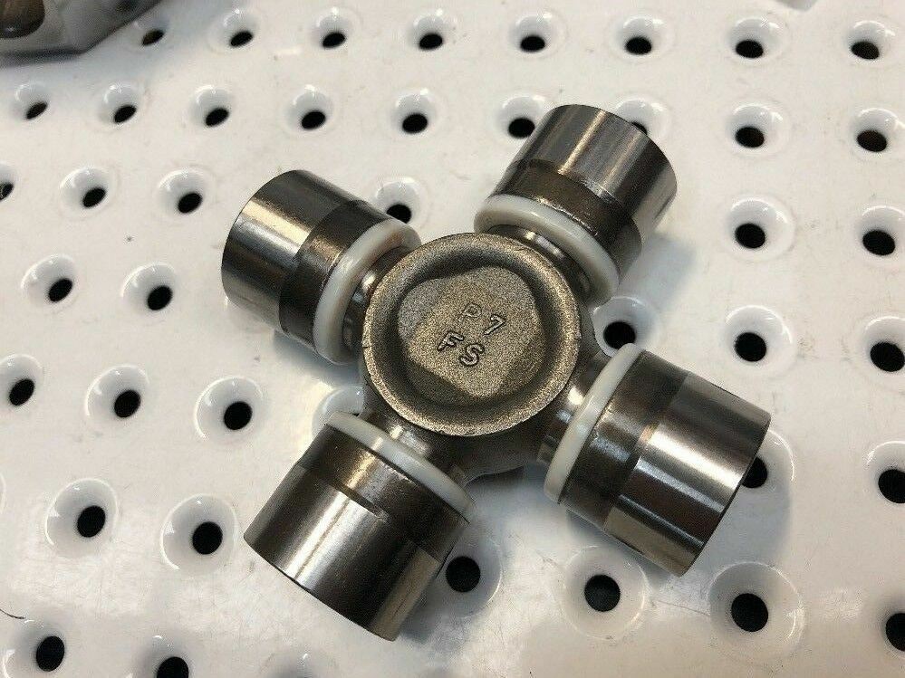 BILLET 31 SPLINE SLIP YOKE & UNI JOINT FORD FMX XA XB XC XD XE XF EB ED