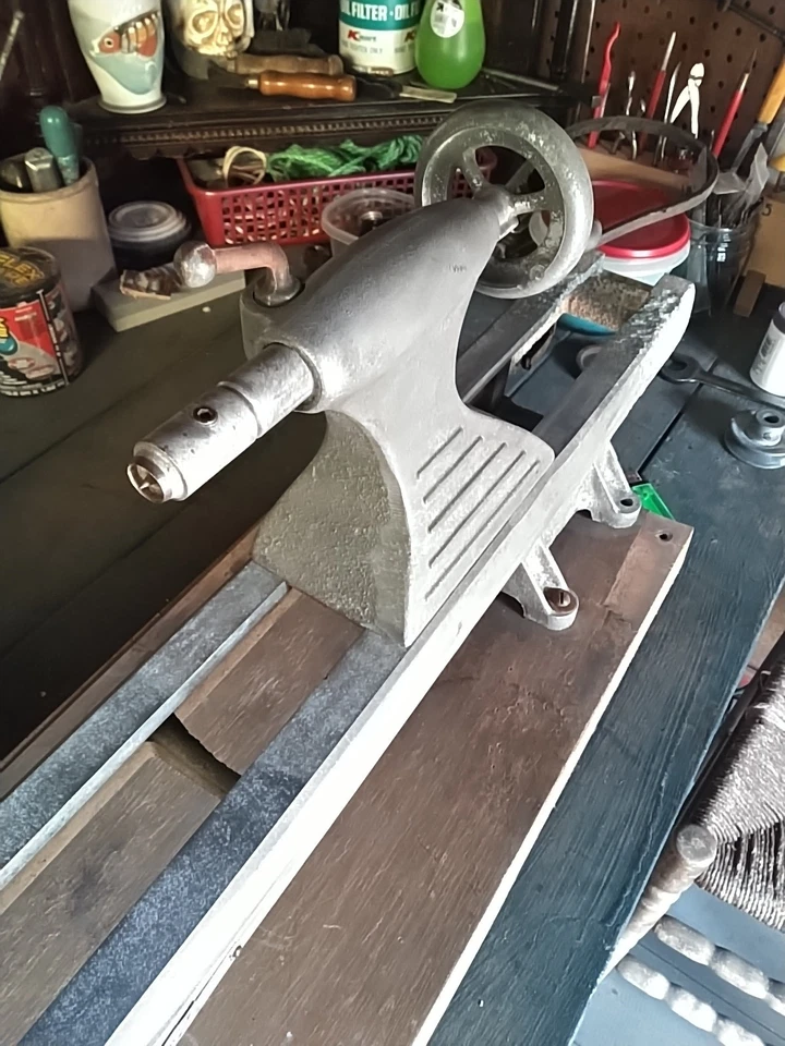 Antiguo torno de madera Delta Milwaukee vintage y 10 cinceles de herramientas de torno Foto 4 de 4