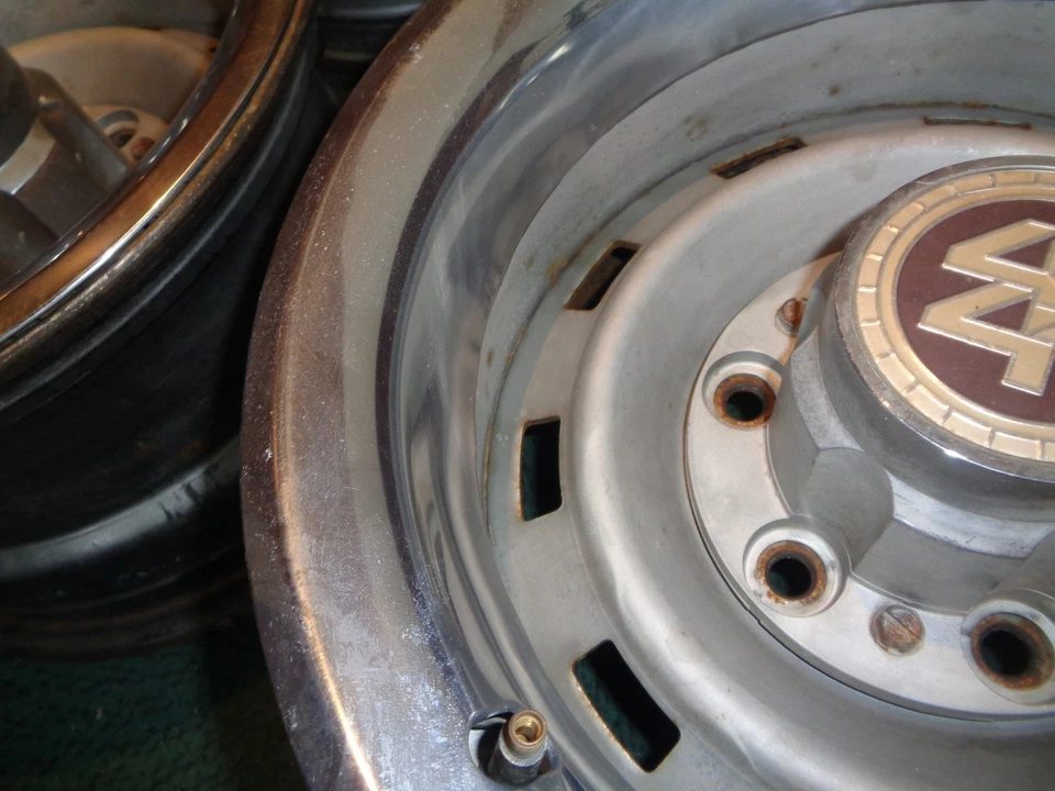 Camioneta pickup Chevy C10 1973-87 4x4, llantas de rally 15X8 6 orejetas 4X4 (juego de 4) GMC Foto 3 de 4