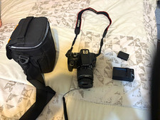 Canon EOS Rebel T6 DSLR 18MP w/ EF-S 18-55mm IS Lens, Battery Charger Bag
