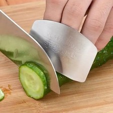 1pc Stainless Steel Finger Guard Protector for Cutting Chopping and Kitchen Use