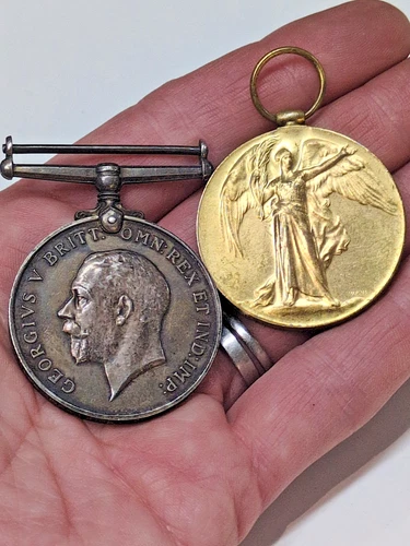 WW1 BRITISH WAR MEDAL TO 010069 PTE R H MULVEY AOC MILITARY