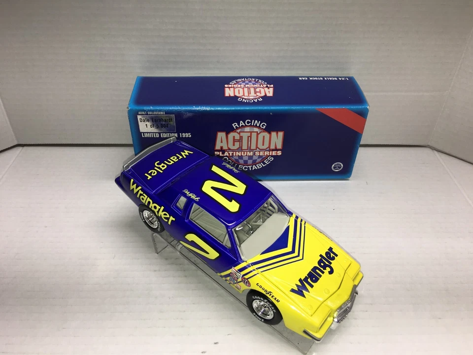 ЛИТАЯ МОДЕЛЬ DALE EARHARDT NO2 WRANGLER 1981 PONTIAC 1:24 ACTION - Изображение 2 из 4