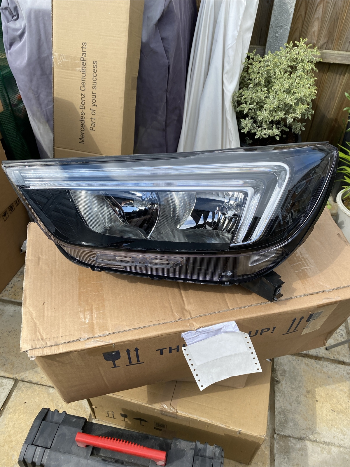Genuine Vauxhall Mokka Passenger Side Headlight 2019 42698955 for 