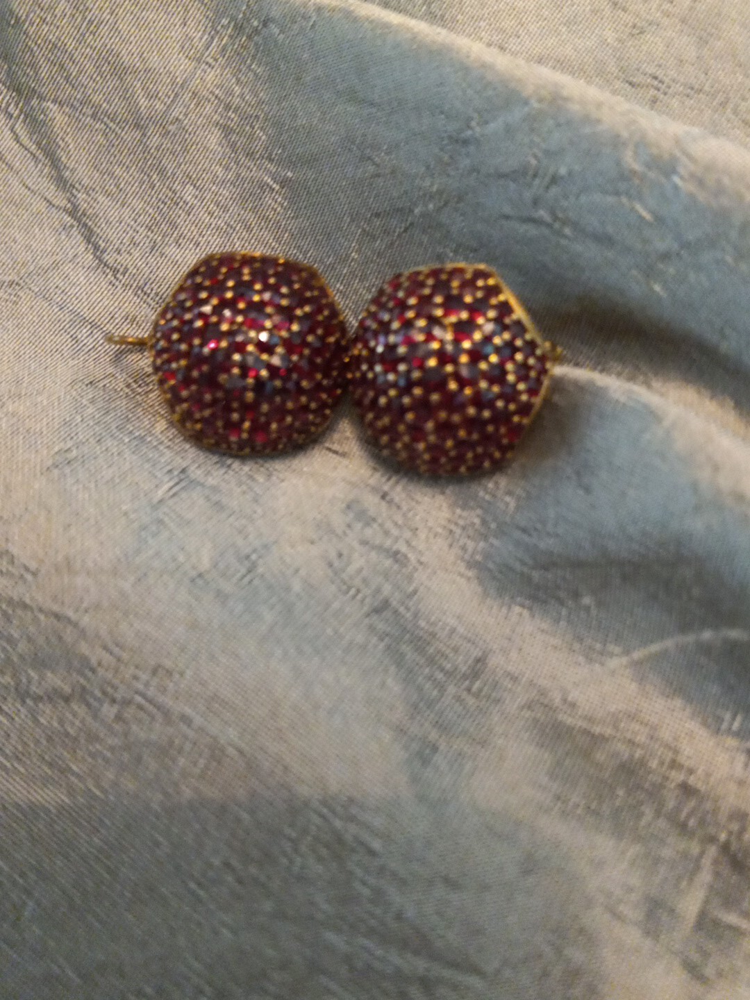 RED PAVE EARRINGS - image 7