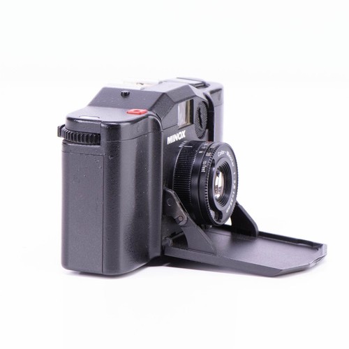 Minox 35 EL Camera |Color - Minotar 35mm f2.8 Lens | Black | Germany | 1974 - Picture 4 of 10