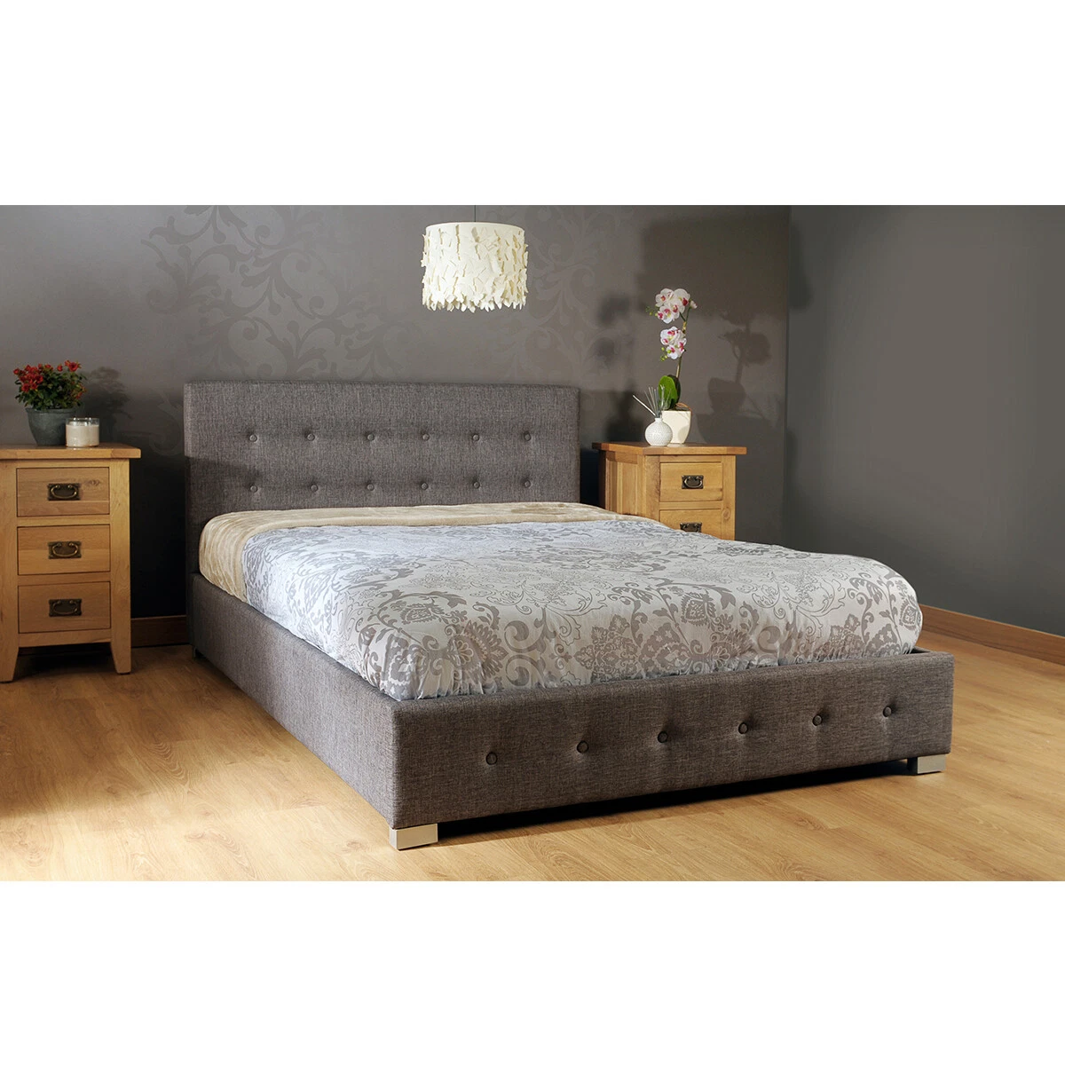Double sale hydraulic bed