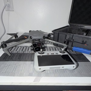 DJI Mavic 3 Pro Ready to Fly Drone w/ DJI RC Smart Controller & Hard Case