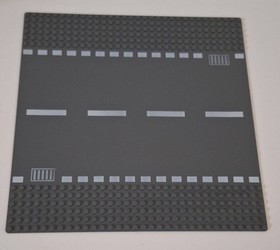 LEGO Race of the Year 4176-1 + 4 Plates Bonus