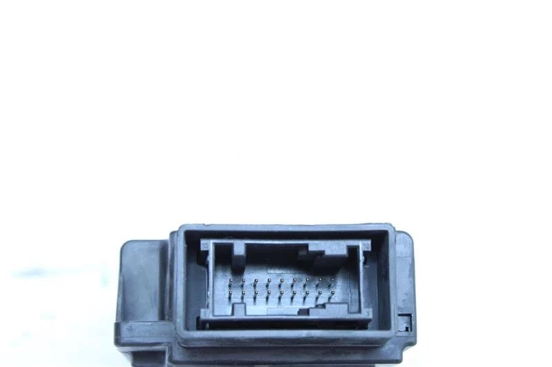 Used Tire Pressure Monitoring System (TPMS) Control Mod fits: 2009 Hyundai Sonat Foto 4 de 4