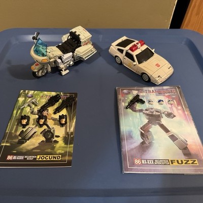 X-Transbots Master X Fuzz (Streetwise) and Jocund (Groove)