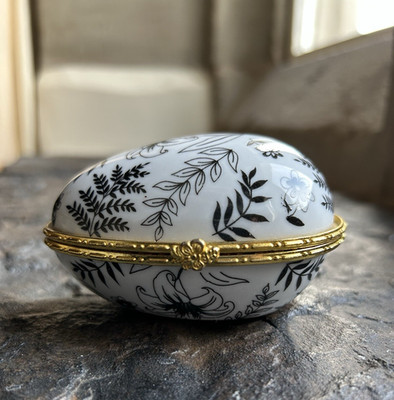 Vintage Porzellan Ei Schmuckschatulle Goldmontierung Floral Limoges Stil 9 cm
