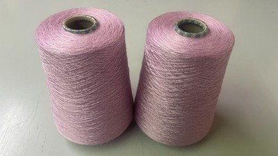 Kone Garn 780g 2X lavendel 100% Polyacryl NM32/2 Maschinenstrick Handstrickwolle