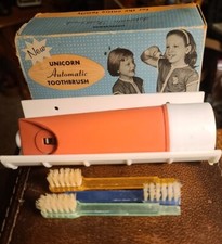 Vintage Unicornp Automatic Battery Cordless Toothbrush