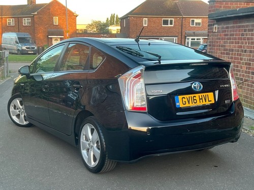 2016 Toyota Prius 1.8 VVTi T Spirit 5dr CVT Auto HATCHBACK Petrol/Electric Hybri - Picture 4 of 20