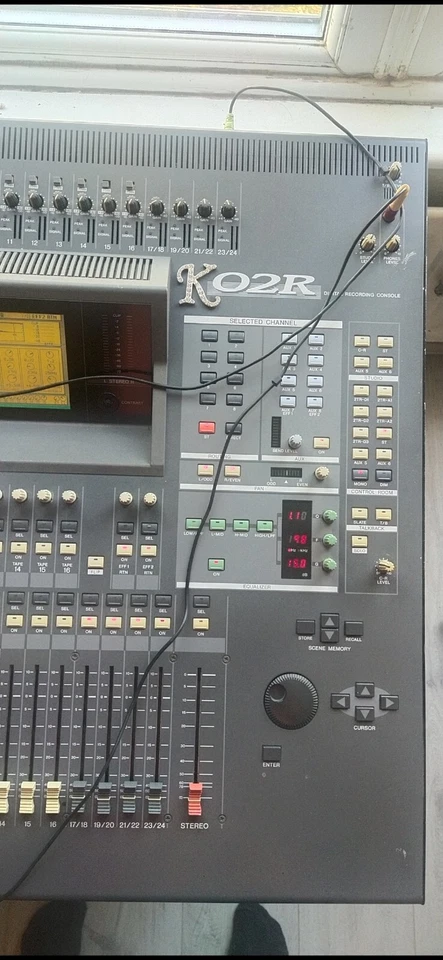 Yamaha 02R Digital Recording Console - Image 2 of 4